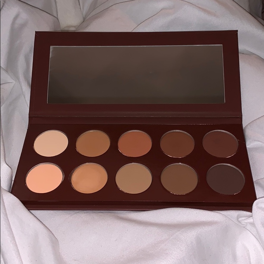 KKW New Cocoa Matte Palette